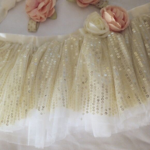 4pc TOBY Infant Girl Photo Shoot Prop Set Tulle Skirt + Flowers - Picture 2 of 9